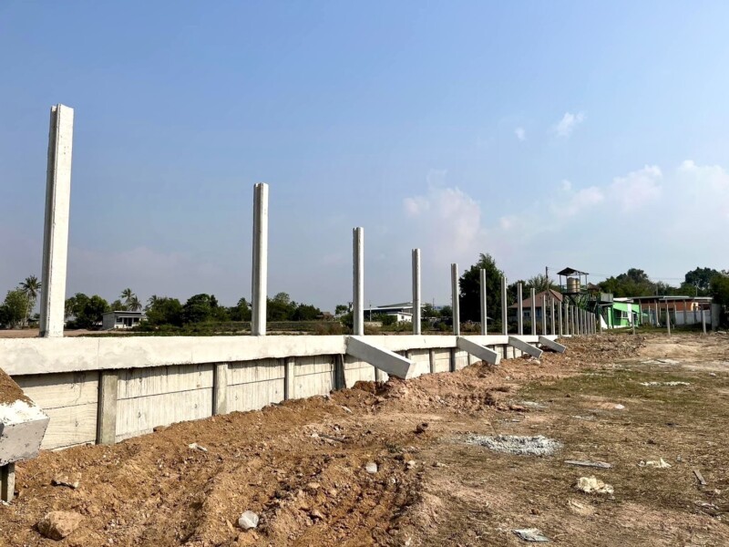 strongwindconstruction.com รับติดตั้งรั้วสำเร็จรูป (25)