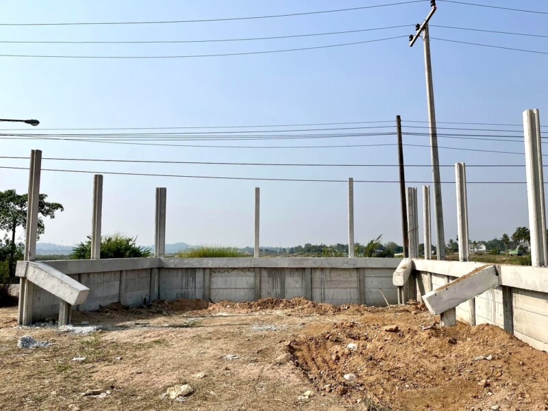 strongwindconstruction.com รับติดตั้งรั้วสำเร็จรูป (26)
