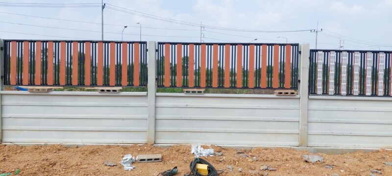 strongwindconstruction.com รับติดตั้งรั้วสำเร็จรูป (93)